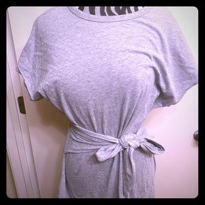 Grey tshirt dress with cut out back
